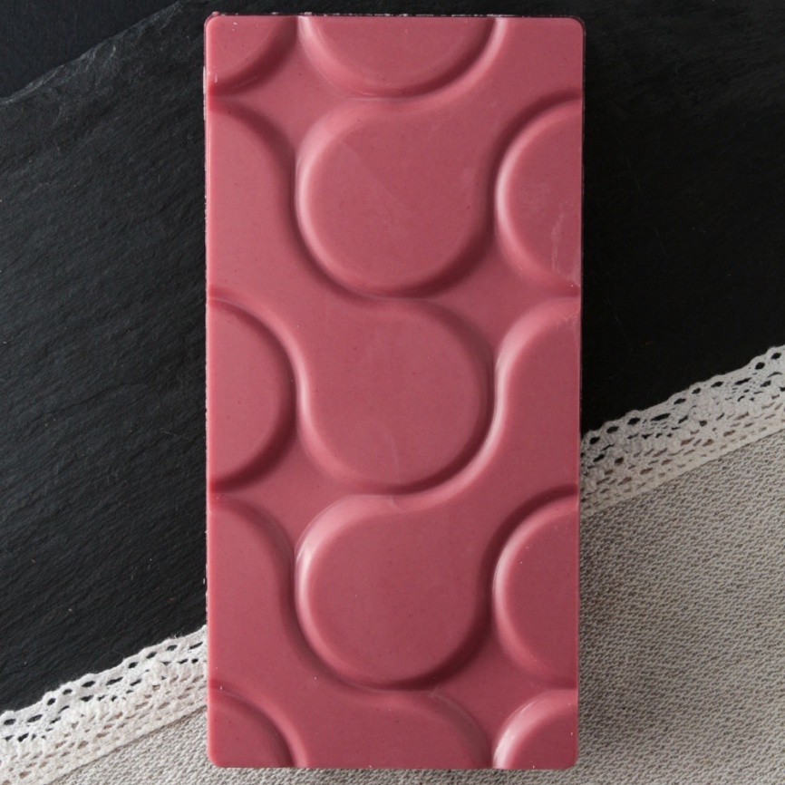 Малиновый гурме-шоколад белый 43% какао без ГМО, натуральный фото 1